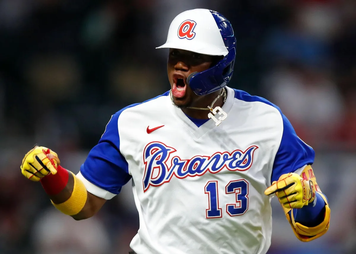 ¡Acuña Jr. hace historia! El venezolano llega al 200-200 y rompe récord en MLB