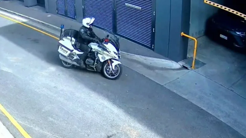 Police pounce on e-bike riders