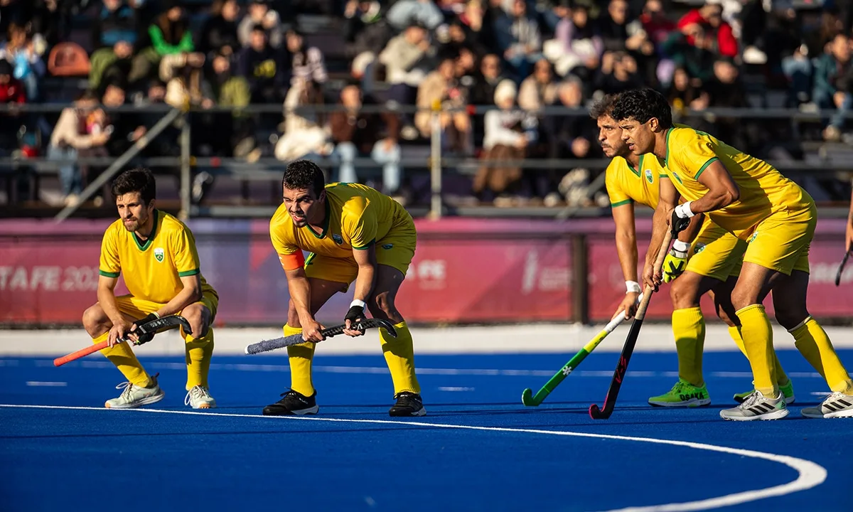 Brasil de hóquei sobre a grama sofre virada e vai disputar bronze