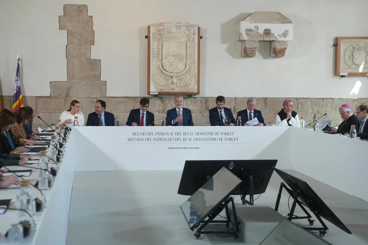 El Rey pide "cooperación" entre CCAA en la reunión del Patronato del Monestir de Poblet (Tarragona)