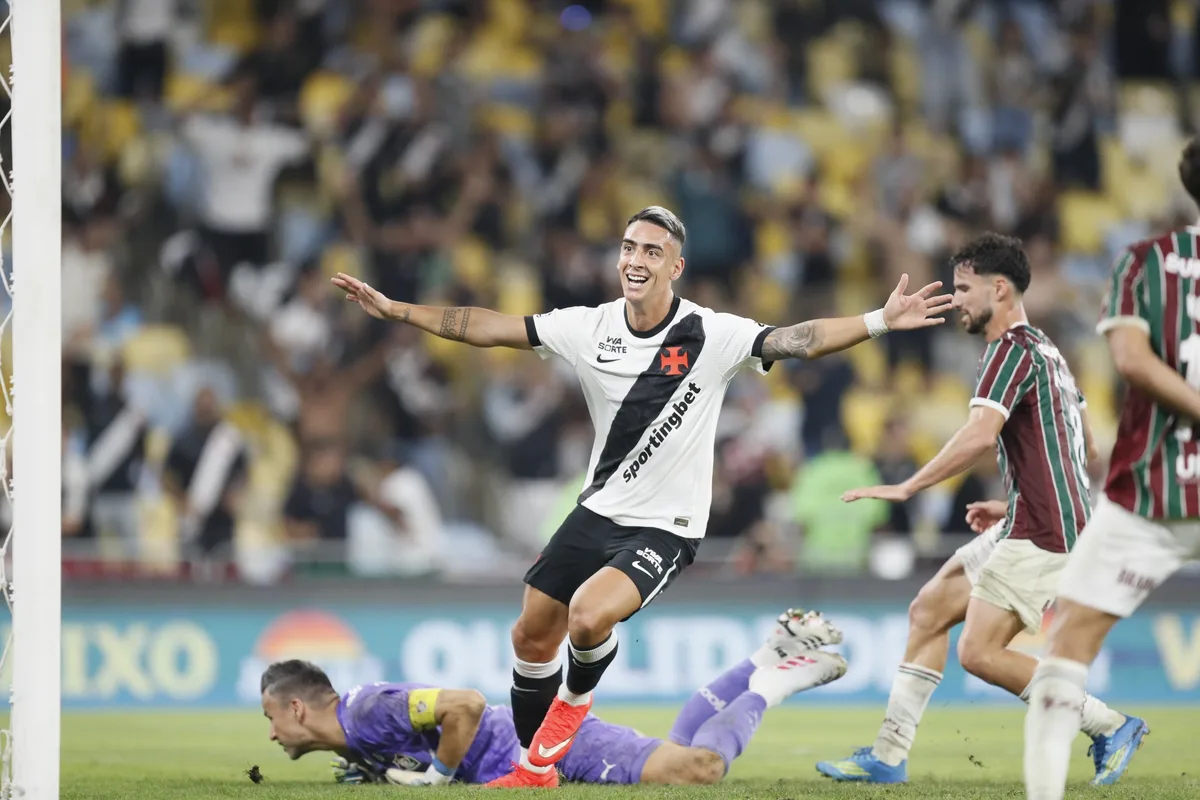 Puma Rodríguez, do Vasco, é o defensor com mais participações para gol no ano