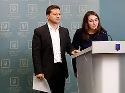 Kiew erlässst Sanktionen : Ex-Pressesprecherin teilt erneut gegen Selenskyj aus