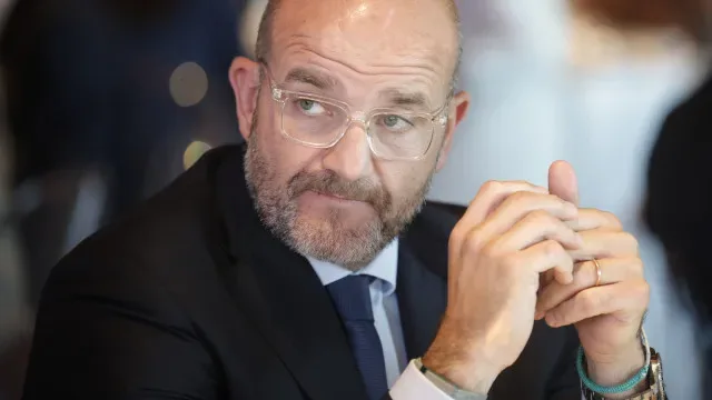 CCP critica proposta de OE2027 como "insuficiente e de continuidade"