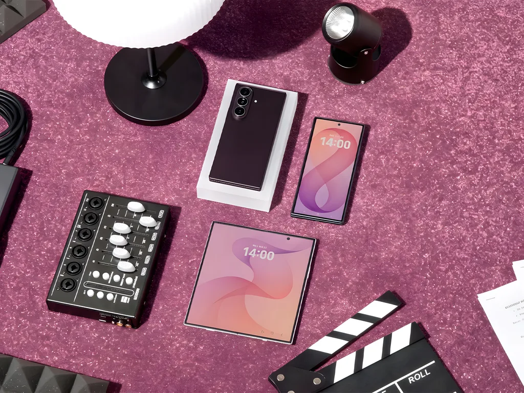 El celular plegable más premium de Samsung con más de 20,000 pesos de descuento. Se convierte en una tablet de 8 pulgadas