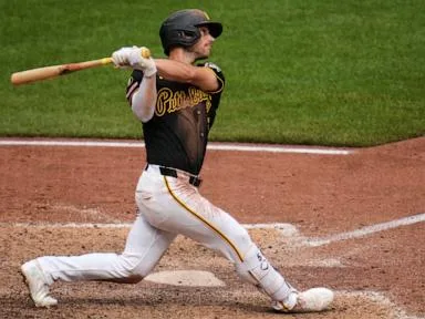 Lowe and Flores homer in the ninth off Jansen as the Pirates rally past Tigers 4-3