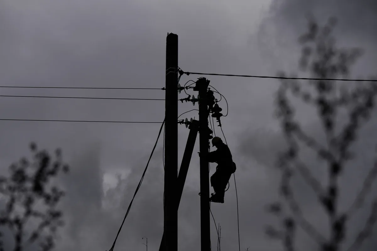 Hasta 20 años de cárcel en República Dominicana para quienes cometan fraude eléctrico