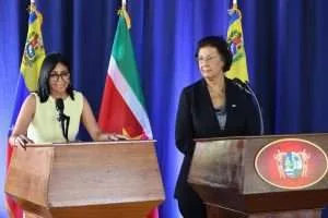 Surinam y Venezuela consolidan su amistad y amplían la cooperación en sectores estratégicos