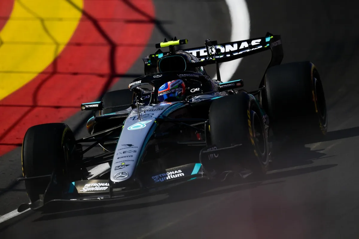 Antonelli también lidera unos Libres 3 marcados por los accidentes de Hamilton y Bearman