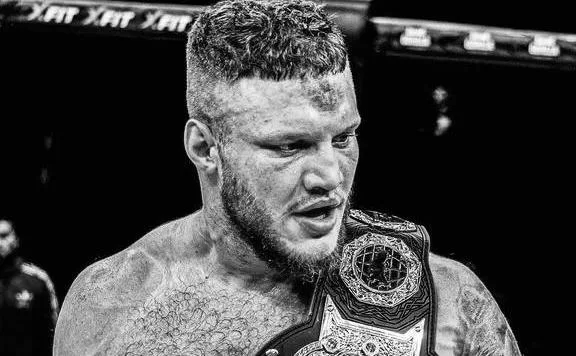 Бывший чемпион Fight Nights Григорий Пономарев умер в 31 год
