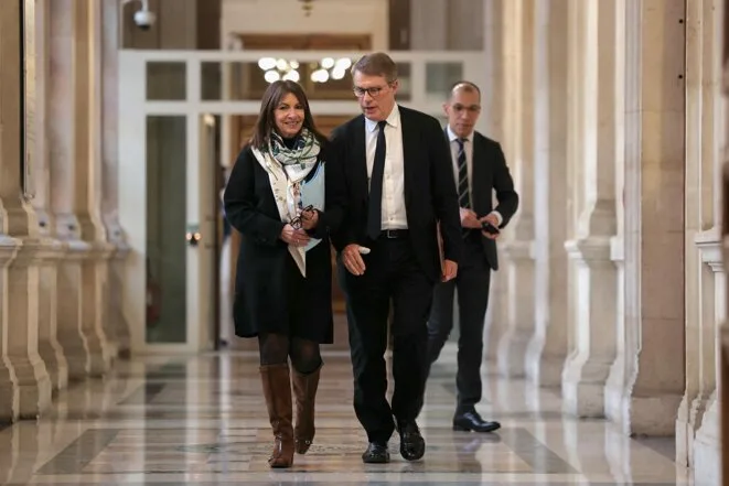 Scandale du périscolaire à Paris: Anne Hidalgo directement visée par des plaintes