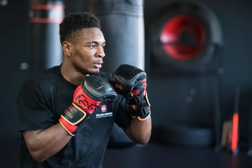 Départ différé pour Christian Mbilli avant d'affronter « Canelo » Alvarez à Riyad
