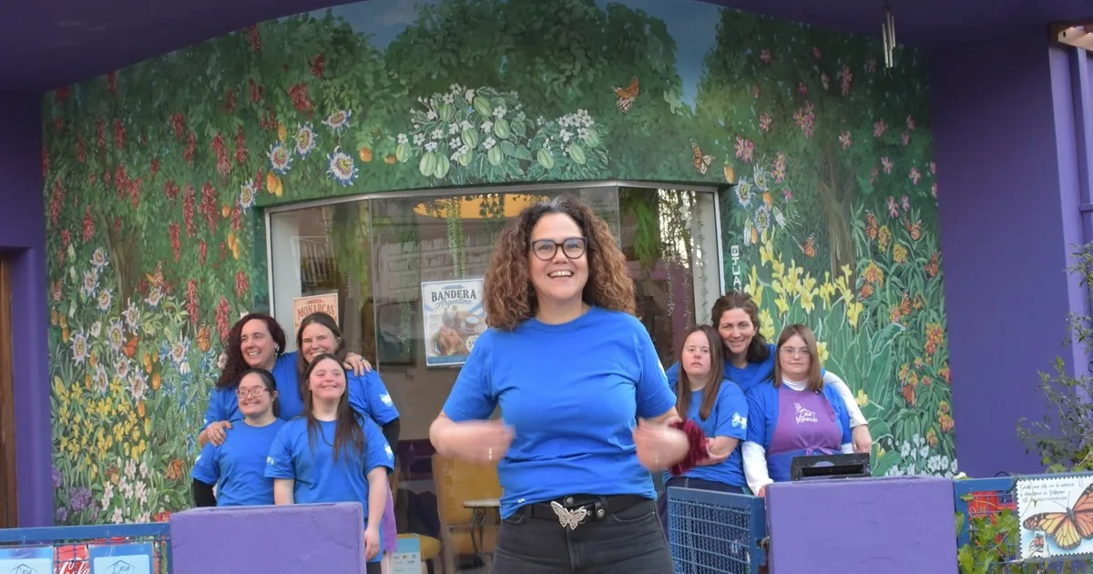 Casa Monarcas: la casa violeta en Martínez que está transformando la mirada del barrio sobre la inclusión