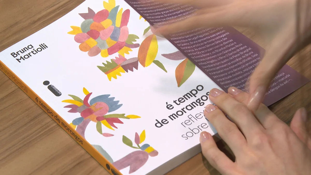 Audiolivros ganham espaço entre leitores da Bienal do Livro e ajudam brasileiros a encaixar a literatura na rotina