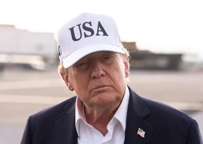 Trump ataca a la ‘conspiración enfermiza’ contra la IA mientras caen las acciones tecnológicas