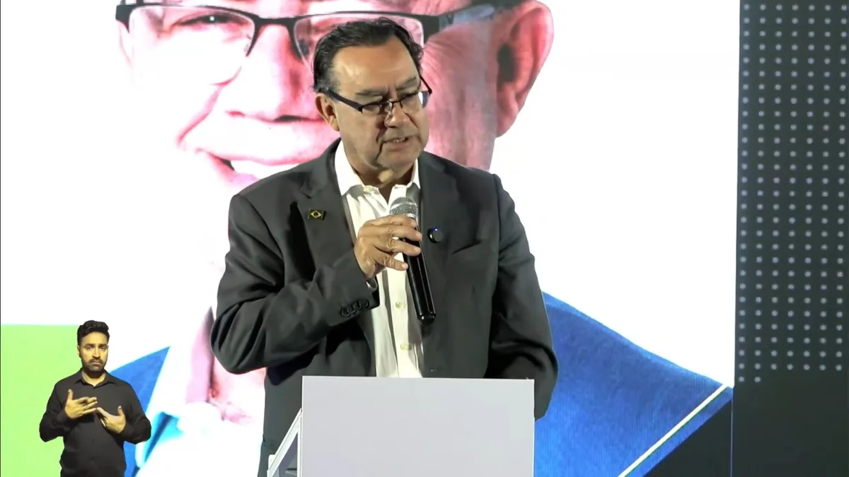 Cury diz que Bolsa Família “perpetua os pobres na pobreza”