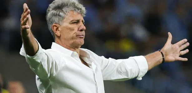 Quando o Grêmio está em perigo, a única solução é 'O Super Renato'