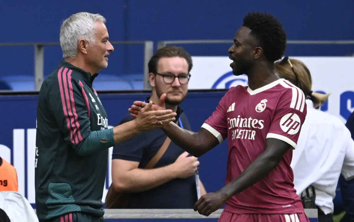 Vini, Mbappé e Bellingham ‘não são incompatíveis’, afirma Mourinho