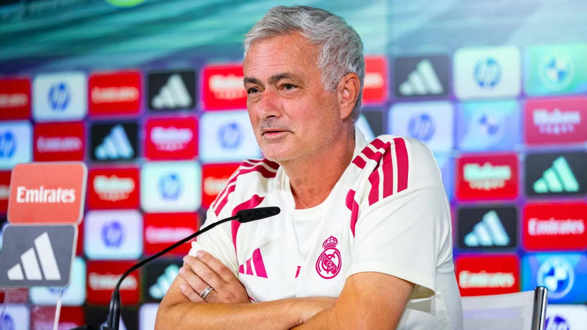 Mourinho: “El Atleti estará luchando por la Liga a final de temporada”