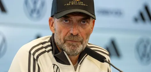 Jürgen Klopp: »Nationalstolz nicht den falschen Leuten überlassen«