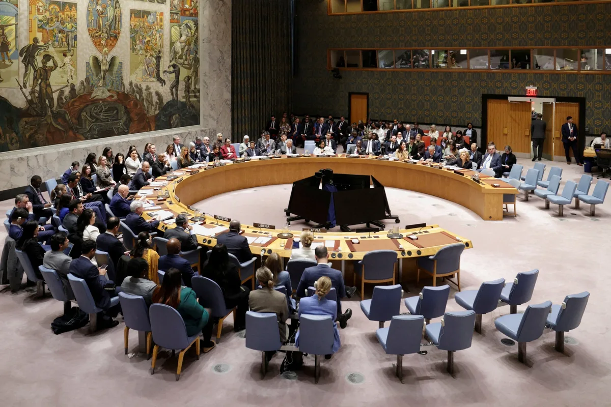 China y Rusia vetaron en la ONU el plan de Estados Unidos para mantener la vigilancia sobre las sanciones a Irán