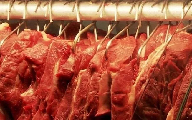 Exportações de carne bovina desaceleram em agosto, mas preço da tonelada sobe