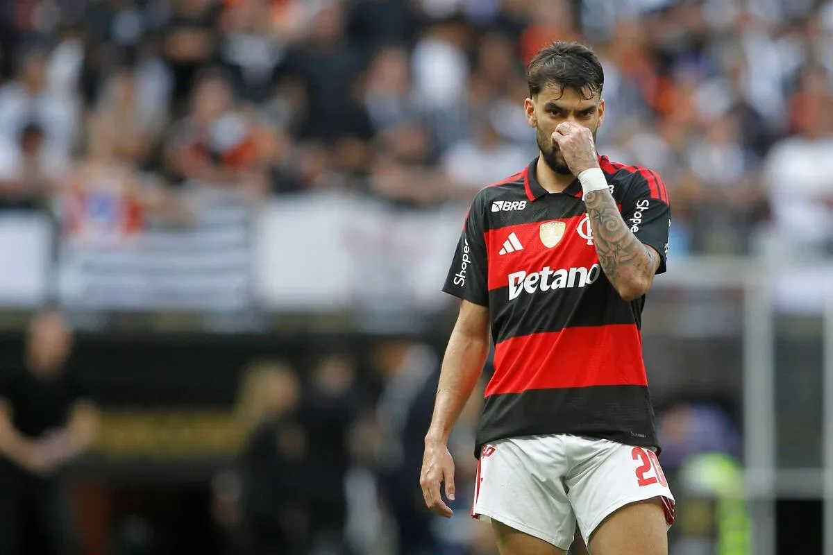 Flamengo tem quatro desfalques contra o Bragantino, e Jardim prepara mudanças no time
