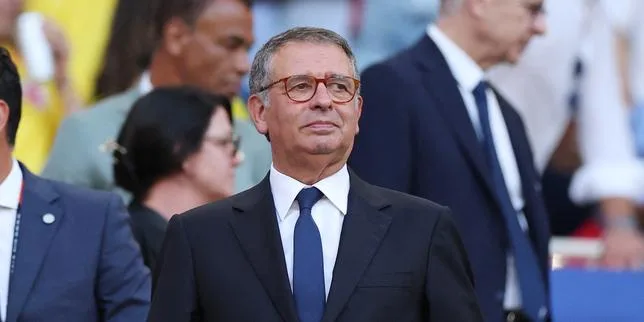 Portugal : le président promulgue une loi interdisant le port du voile intégral