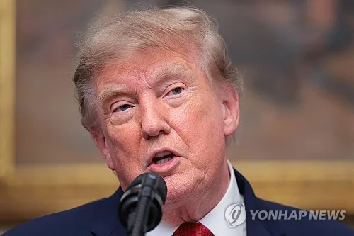 트럼프, '북미대화 목표 비핵화냐'에 "그 얘기 하고 싶지 않다"