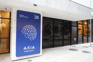 Axia (AXIA3): XP vê “tempestade antes da calmaria” e reitera compra para a ação