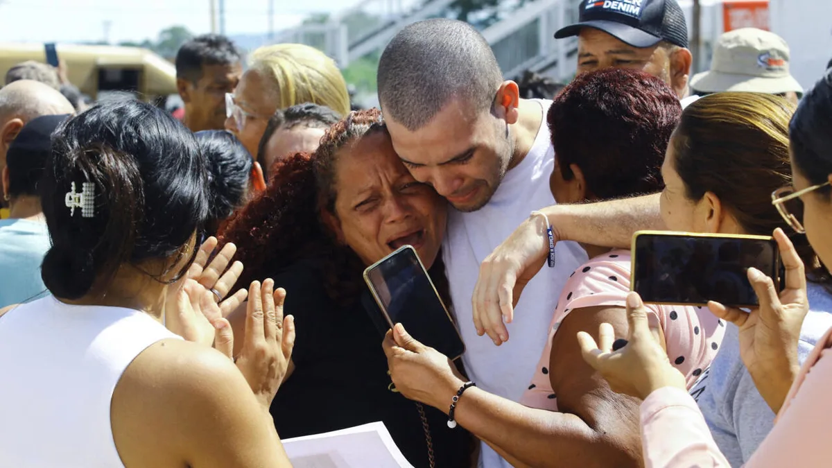 Oposición y Foro Penal piden liberar a todos los presos políticos tras excarcelaciones
