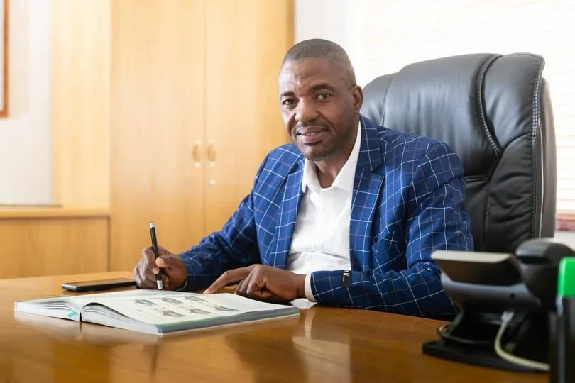 Cop probing Knysna politicians’ murders killed
