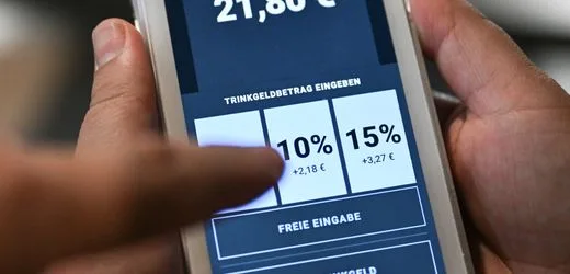Verbraucherschützer monieren Tricks bei Trinkgeld per Karte