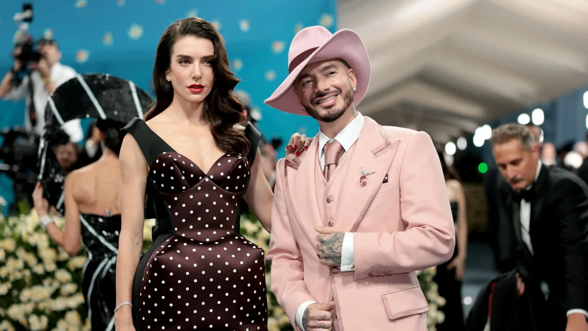 La dedicatoria de cumpleaños de J Balvin a Valentina Ferrer tras anunciar su ruptura: “Hay personas que merecen todas las flores”