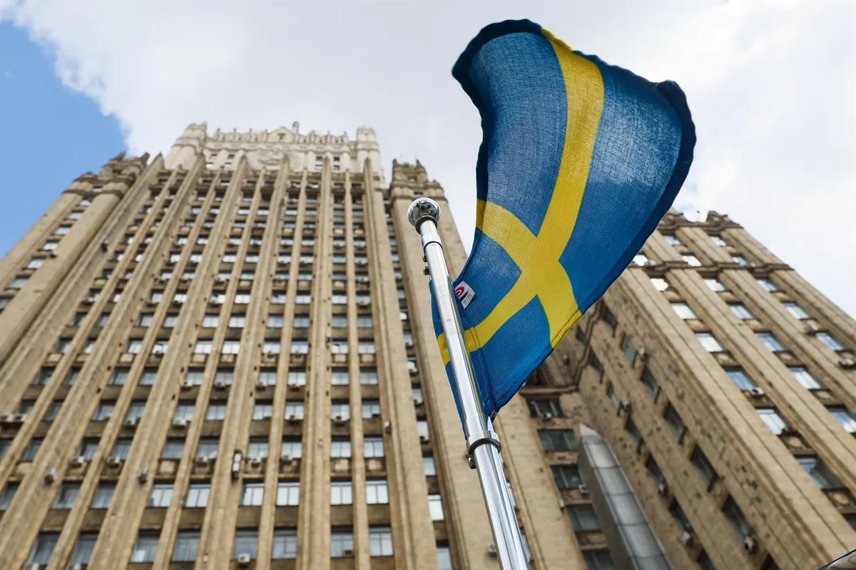 Suecia traslada a una cárcel estonia a un primer grupo de presos como parte del acuerdo con Tallín