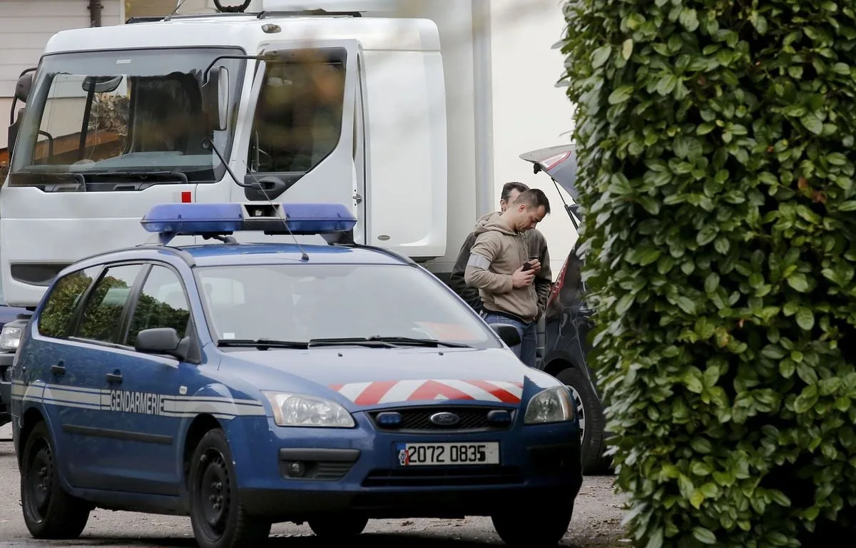 Tuerie de Chevaline : Des investigations en cours sur une arme retrouvée au fond du lac d’Annecy