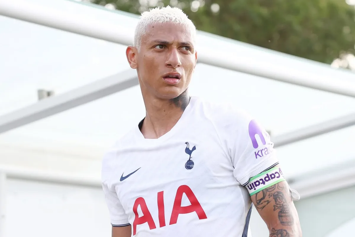 Após desabafo, Richarlison recebe apoio de fãs: "Coração mais puro”
