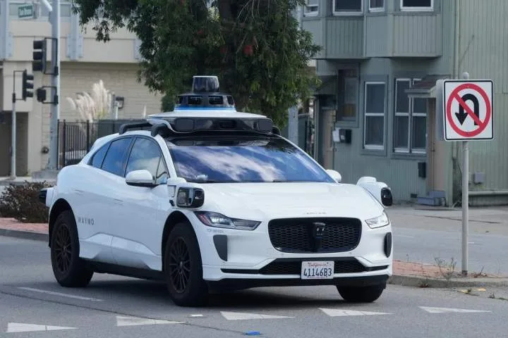 Waymo to launch robotaxis in Toronto under pilot program for self-driving vehicles