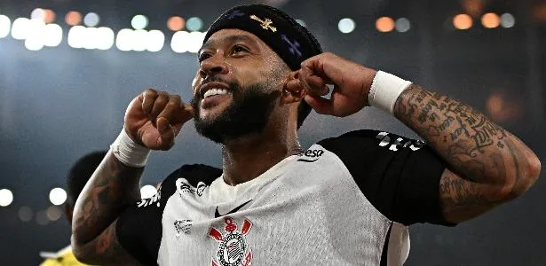 O que Memphis leva na bagagem após sua aventura no Corinthians?