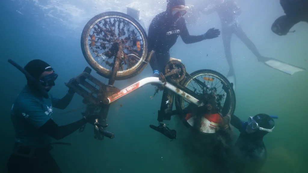 La mer Méditerranée est-elle une poubelle?