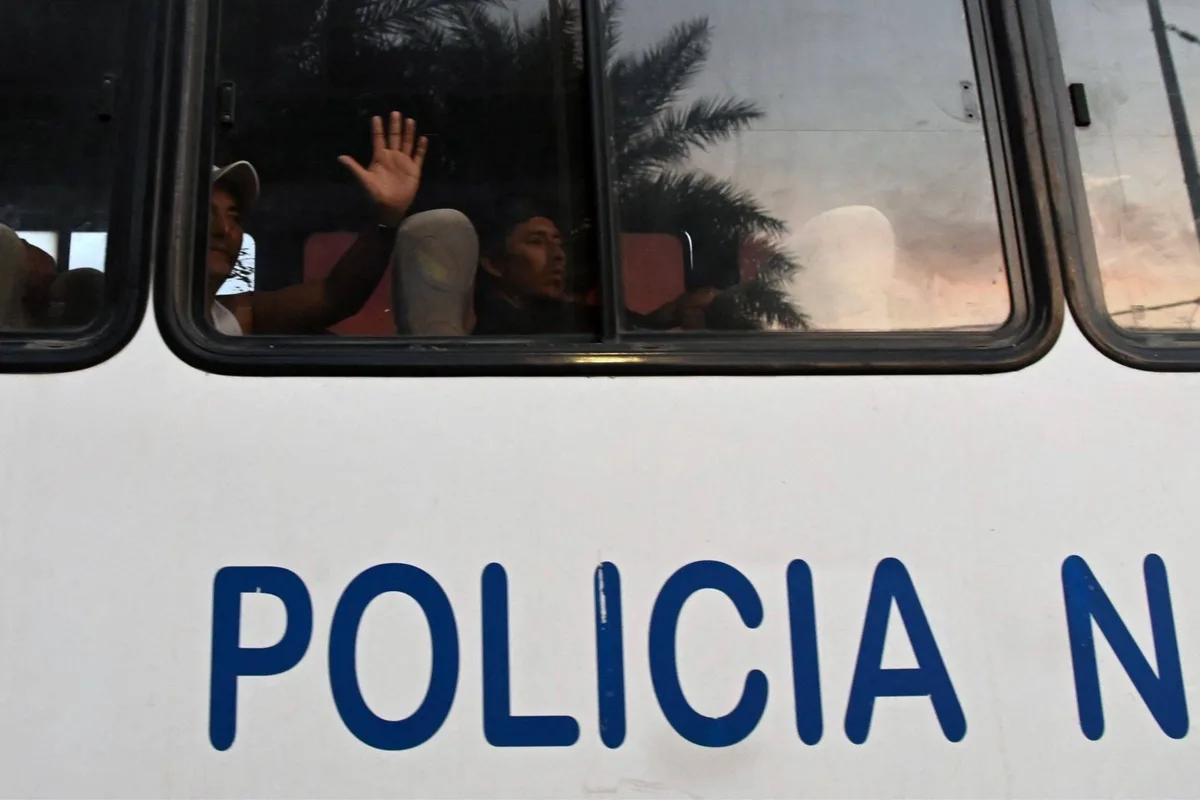 Fishers detained, boats destroyed but no charges under U.S. ops in Equador