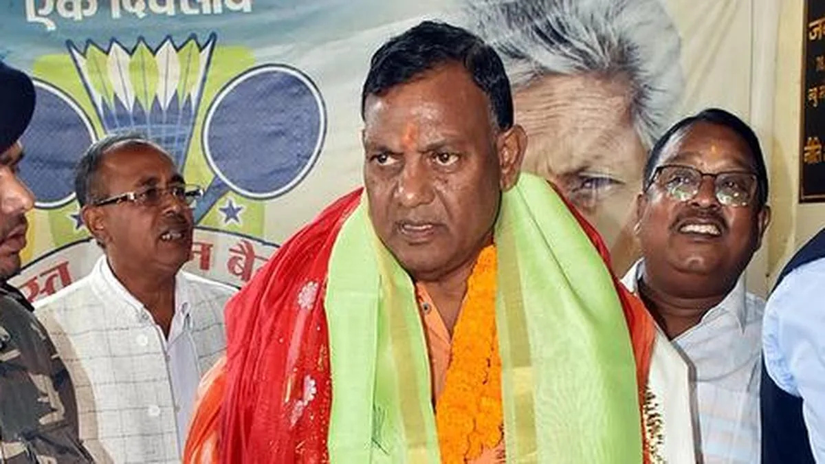 BJP leader Braj Mohan Ram takes oath as Odisha governor