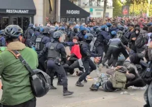 A 7.900 sube el número de detenidos por protestas estudiantiles en Francia