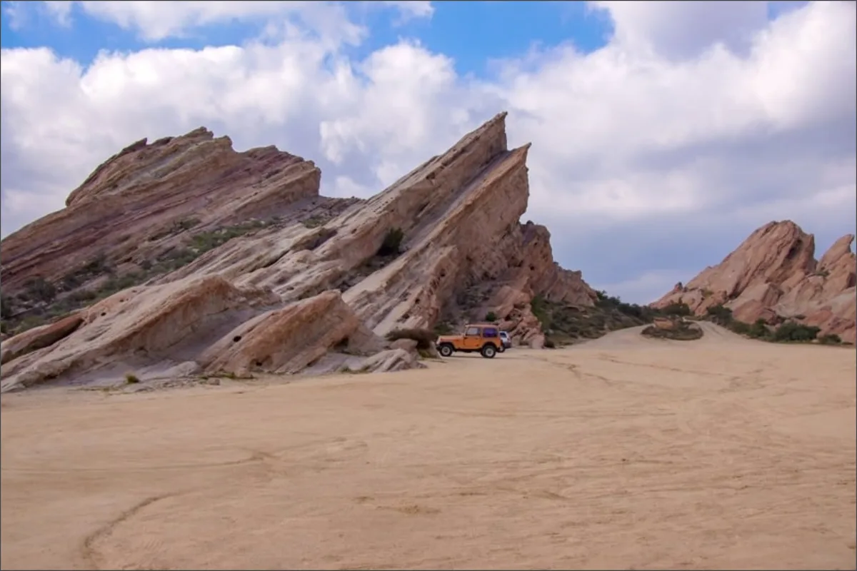 La NASA explica qué hay detrás de las rocas “alienígenas” del sur de California elegidas para filmar Star Trek