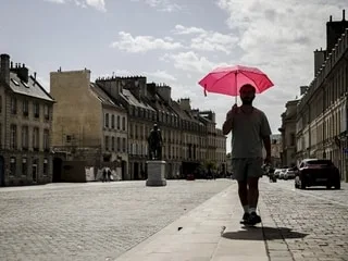 INFOGRAPHIES. Canicule : la France est l’endroit du monde où l’anomalie de chaleur est la plus prononcée