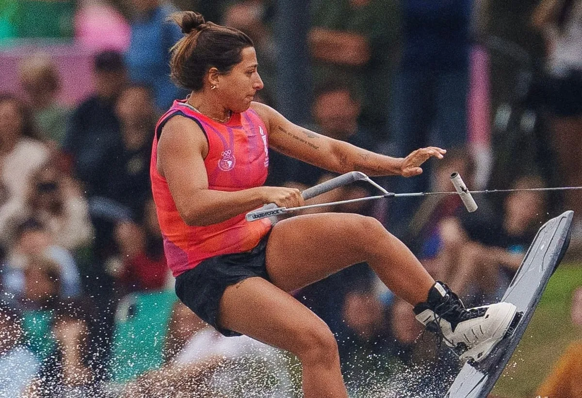 Eugenia de Armas estiró su dominio en el wakeboard sudamericano y se aseguró un lugar en los Panamericanos