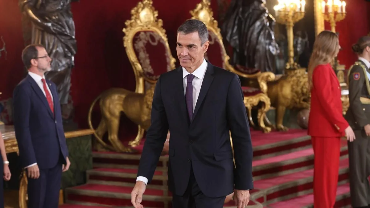 Sánchez confía en gobernar tras las elecciones por la movilización progresista y la "brutal" fuga de votos del PP a Vox