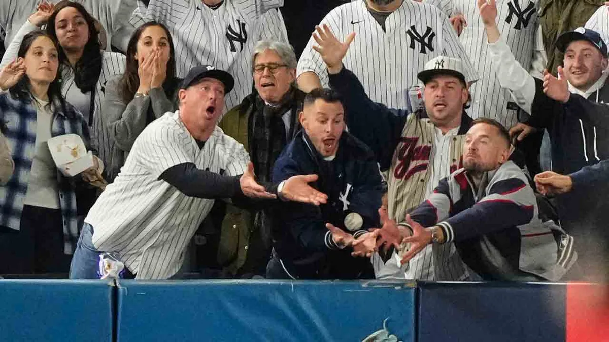 Fan interference denies Yankees’ Volpe a tying homer in Game 3 of ALDS