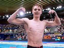 Liebmann schwimmt allen davon: Der "bodenständige" Superstar macht die Olympiasieger verrückt
