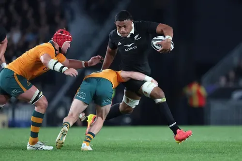 All Blacks extend Eden Park streak with big win over Wallabies