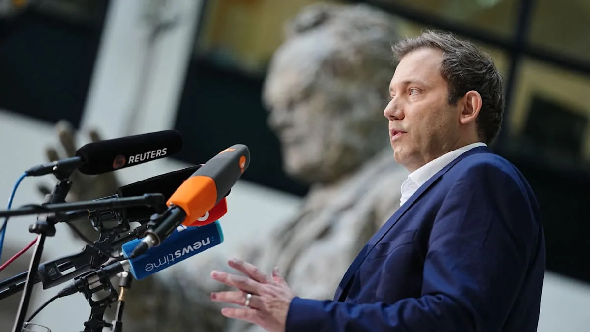 „Das ist das Playbook der Rechten: Die demokratischen Kräfte müssen sich untereinander zerlegen“